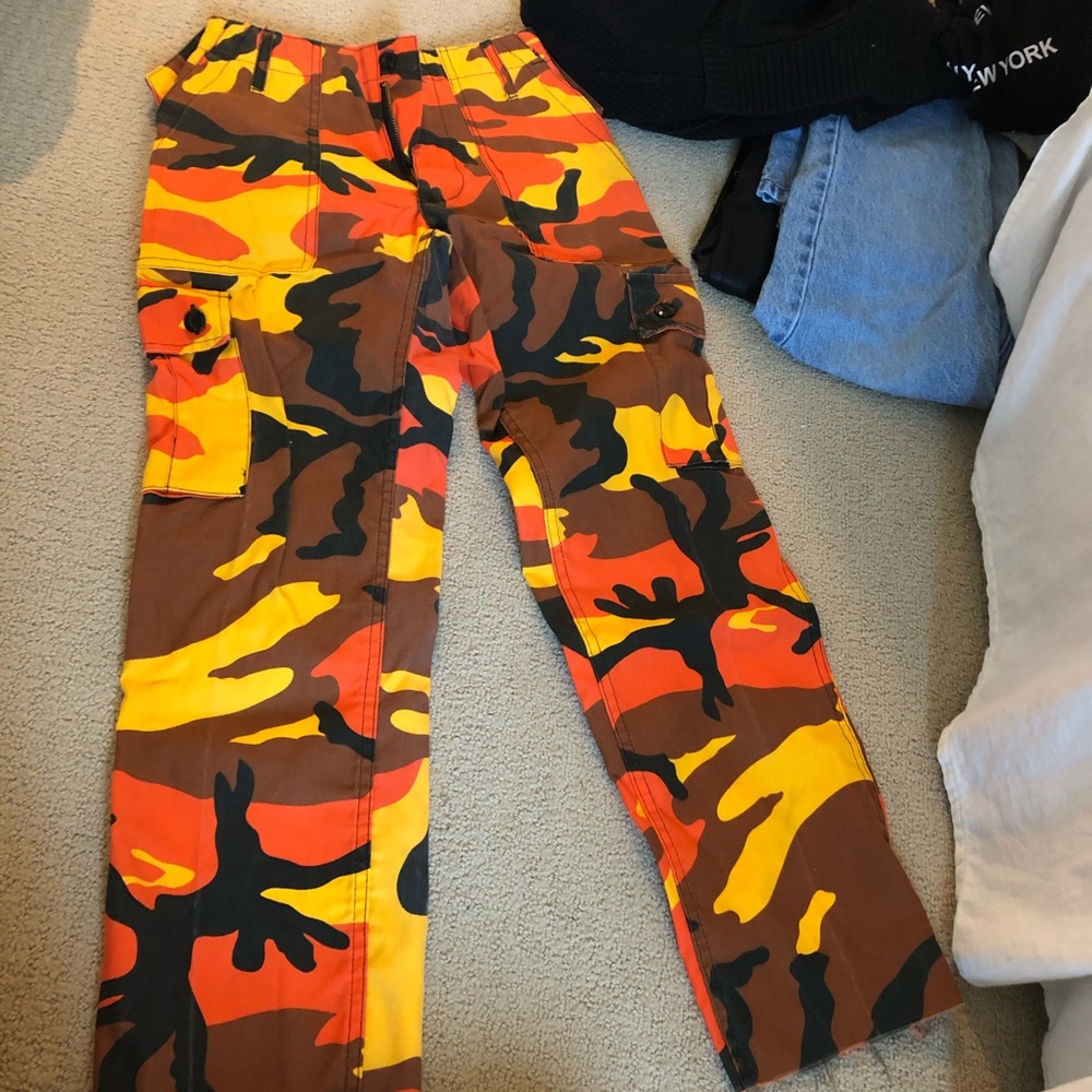 Camo pants
